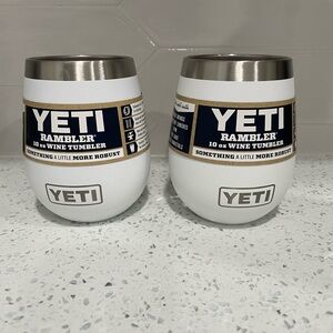 YETI Silver Drinkware Set for Dining
